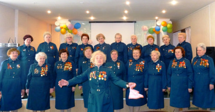 концерт ансамбля "Боевые подруги" - фото - 1