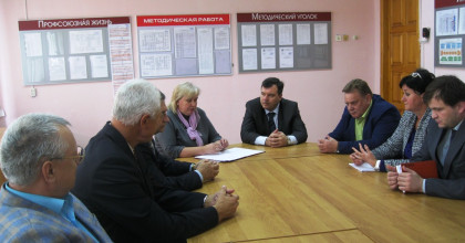 заседание Попечительского совета в ОГБОУ СПО «Смоленский строительный колледж» - фото - 1