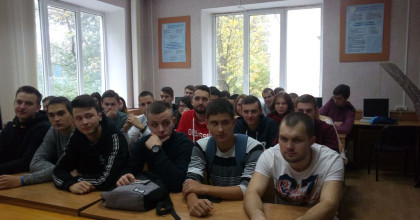 4 октября 2018 студенты Смоленского строительного колледжа участвовали во Всероссийском экономическом диктанте - фото - 1