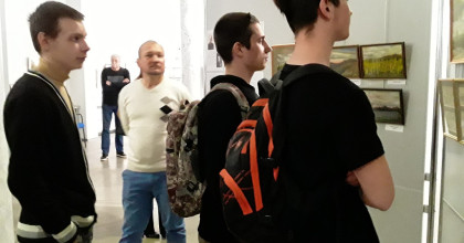 участие студентов в церемониях открытия выставок смоленских художников - фото - 1