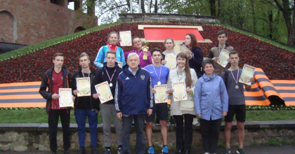 участие в городской легкоатлетической эстафете, посвященной Дню Победы - фото - 1