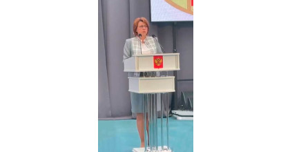 смоленскому строительному колледжу вручен сертификат на получение именных стипендий от предприятий строительной отрасли Смоленска - фото - 1