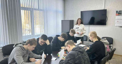 «лингвистический шторм»: в академии сыграли в морской бой… со словами - фото - 1