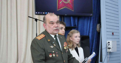 в Академии поздравили защитников Отечества - фото - 1