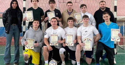 сборная академии по мини-футболу - бронзовый призёр Спартакиады СПО - фото - 1