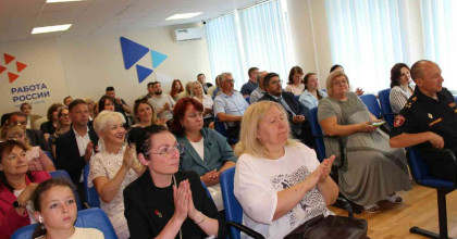 смоленская академия градостроительства и архитектуры отмечена благодарностью за участие во Всероссийской ярмарке трудоустройства - фото - 1